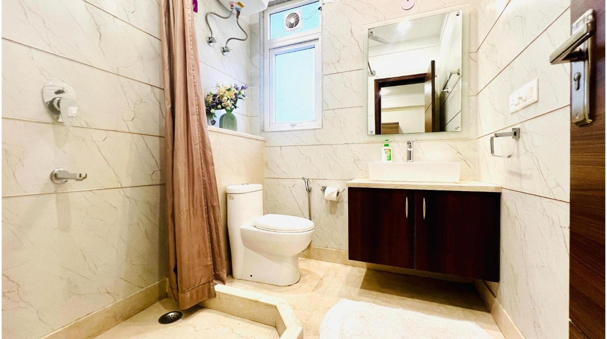 Olive Service Apartments - Golf Course Road Гургаон Экстерьер фото